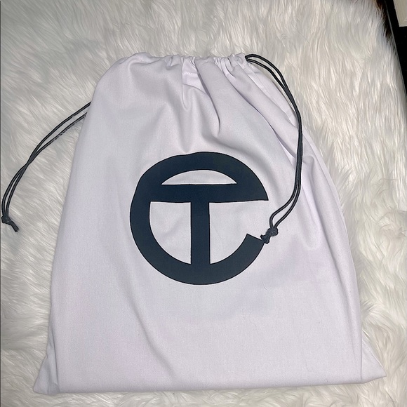 💜 Telfar Shopping Bag medium in Grape💜 100% Authentic Telfar💜 - Picture 7 of 13